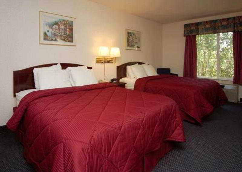 Quality Inn & Suites Fresno Northwest Phòng bức ảnh